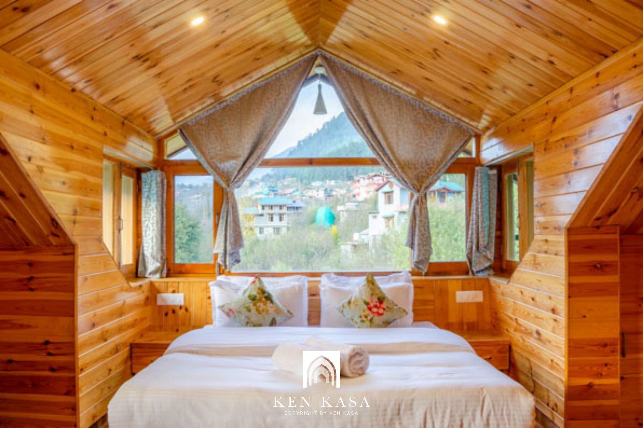 mẫu thiết kế phòng homestay giá rẻ kiểu nhà gỗ